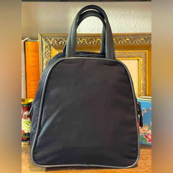 Prada Sport Borsa Di Viaggio tote approx. 8”x 8”x 5” - Picture 6 of 13